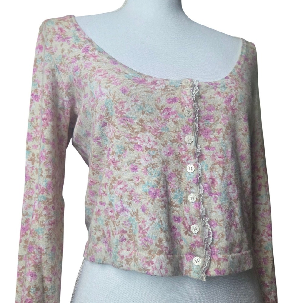Guess Los Angeles Floral Cropped Cardigan Sweater Lace Trim Pink Purple Large